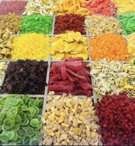 فواكة مجففة مشكل